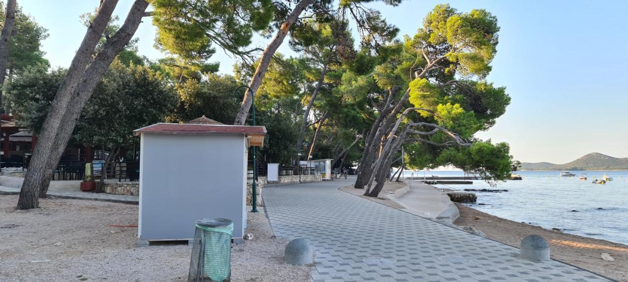 Mobile Home Noa Biograd Na Moru Exterior photo